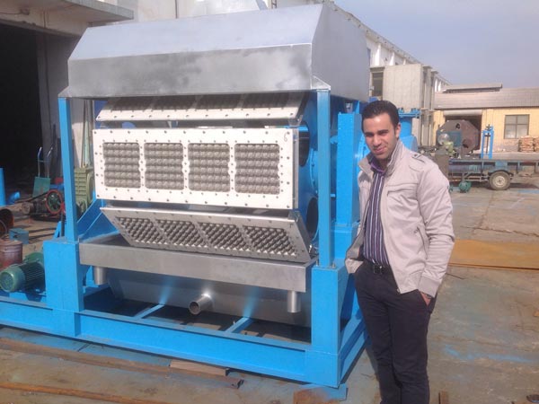 pulp molding machine