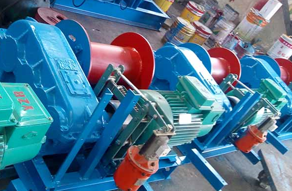 10o tons winches